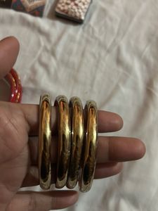 Bangles &amp; Bindis Set