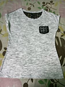 Max Women Wear T-shirt