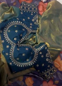 saree with redy blouse