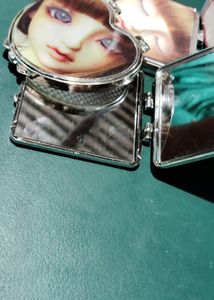 Pocket Mirror