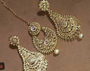Beautiful Earrings Set With Mangtika 😍