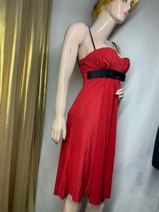 Chic Red Party Dress