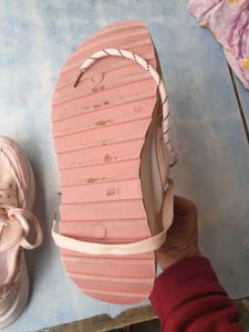 Women&#39;s Woven Sneakers
