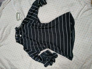 striped top