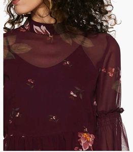 Casual BalloonSleeve Floral Print Women Maroon Top