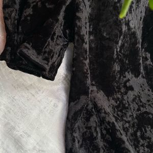 ‼️SOLD‼️Korean Velvet Dress