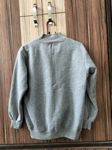 Grey Sweatshirt (Size-xs/s)