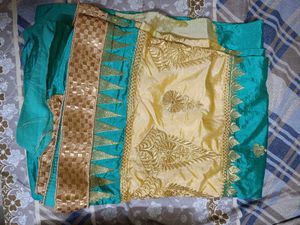 Set Of 4 Sarees