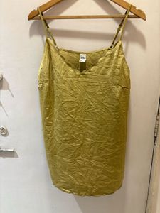 Beautiful Cami Top With Scalloped Detailing