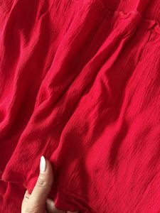 Red gather skirt (size L/XL)