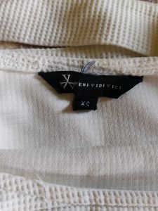 Cute White Crop Top🤍