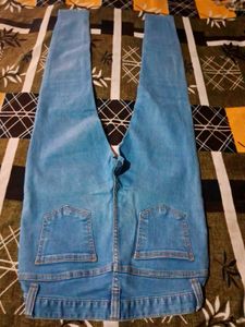 Wome Slim Fit Jeans 👖