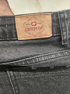 Chic grey Denim Jeans with Zipper Detail