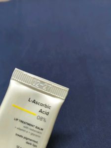 Minimalist Lip Treatment Balm