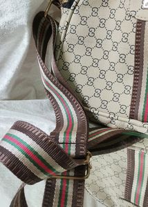 Gucci Sling Bag🎀🧸