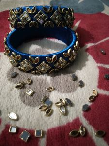 2 Kundan Bangle