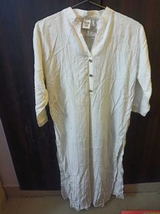 Pure White Chikankari Straight Kurti