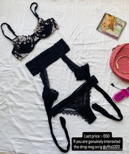 4 Piece Set Lingerie