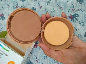Mamaearth Compact