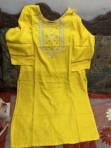 Designer Reyon Kurta