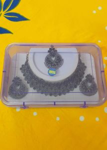 Elegant Jewelry Set