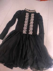 Black Work Turtle Neck Top