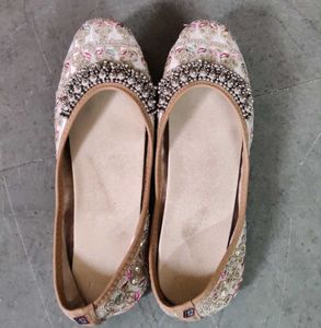 Beautiful Ethnic Shoes