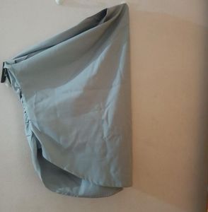 One shoulder grey top