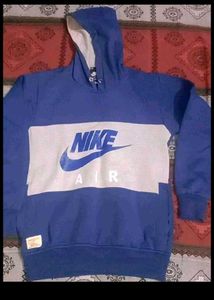4 Hoodies