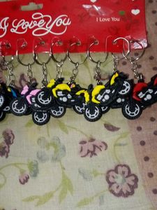 Excellent Brand New Bike Keychain Set