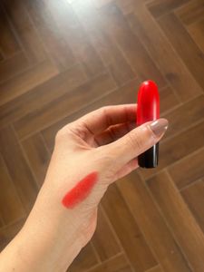 MAC Lipstick Lady Danger