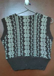 Patterned Knit Vest
