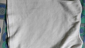 White Sleeveless Croped Top