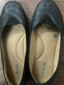 Bob Martin Black Flats