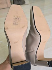 H&amp;M Beige Ankle Boots