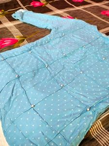 Women Casual Wear Pearl Top