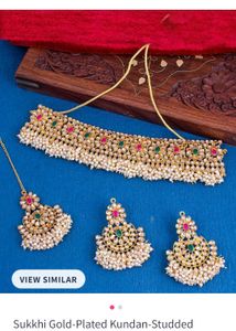Kundan Chokar Necklace Set Earrings With Mangtika