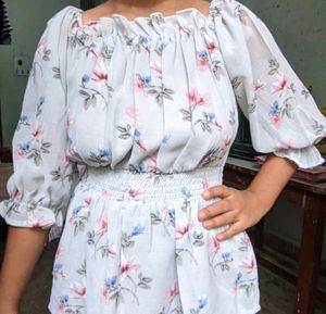 Puff Sleeve Floral Top