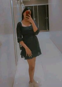 PRETTY ELEGANT DRESS FOR WOMEN.. ✨