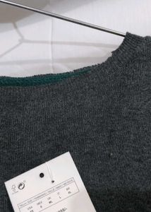 Stylish Green &amp; Grey Sweater