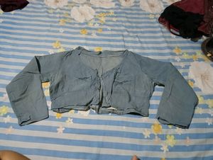10 Used Blouse Available