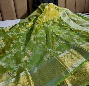 Elegant Green Banarasi Saree