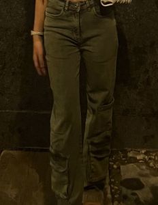 Sage Green Cargo Pants Of Street 9