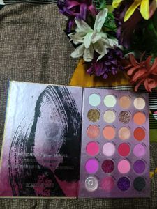 Beauty Glazed Eyeshadow Palette