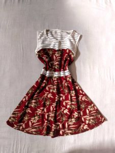 crimson red-white floral mini summer dress 🍒