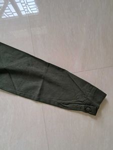 Olive Green Cropped Denim Jacket🫶🏽🤍💚