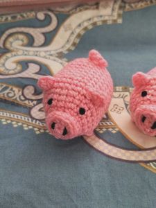 Crochet Cute Piggy Keychain