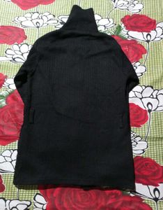 Elegant Black Knit Cardigan used