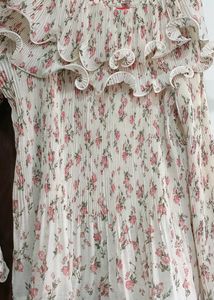 Floral Ruffle Off-Shoulder Top