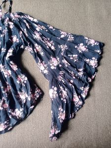 Floral Off-Shoulder Peasant Top